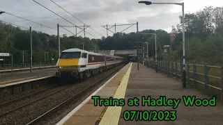 Trains at Hadley Wood 07/10/2023