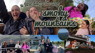 our Smoky Mountain getaway! Dollywood, mountain coasters, and lots of foooood ⛰️