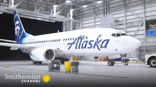 Engineers Plan to Lift Up an 80,000-pound 737 Plane | Ice Airport Alaska | Smithsonian Channel