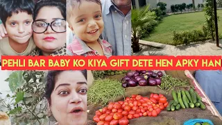 Pehli Bar Maeky Se Baby ko Kiya Gift Jata He👈 Live ky Doran Blogging😇Nosheen multani#dailyvlog