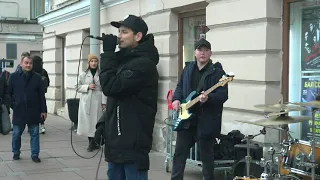 И снова  танцуем вместе со стрит-группой ,,Айдахо,, и поднимаем себе настроение! #idaho_band