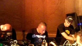 Acidolido & Mr Gasmask live @ Peer Pressure Summer Kick Off 2011 (Dura lex sed lex)