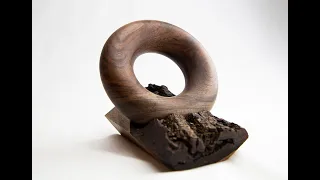 Making a Donut-like thingy - Woodturning by ME