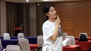 Olivia Hye dancing to Shut Up by Unnies (feat. Jinsoul dying of laughter)