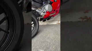 Panigale v2 with toce performance exhaust