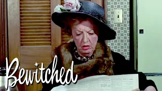 Aunt Clara's Premonition About Larry | Bewitched