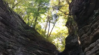 Starved Rock State Park | Illinois | Hike and WaterFall