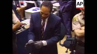 USA - Does the Glove Fit OJ Simpson?