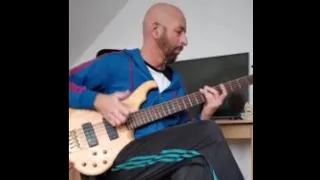 Bass Solo Slap