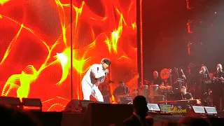 ”Couldn't leave“ Fancam with high sound quality, Dubai Solo Concert 3.25.2022 【Dimash/迪玛希/димаш】