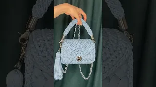 Голубой зефирный клатч, короткий обзор. #вязаниекрючком #crochetbag #рукоделие #зефирка #клатч