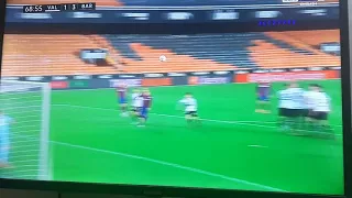 Messi freekick goal vs valencia 1-3