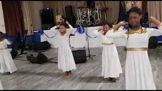 Beautiful dance by God's Children - I worship