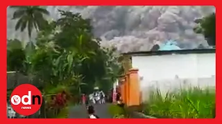 Locals Flee DEADLY Volcano Eruption in Indonesia