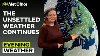 29/10/23 – Heavy, thundery showers in the south – Evening Weather Forecast UK – Met Office Weather