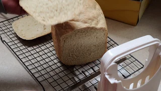 Homestead sourdough bread in a bread maker?  Yes, quick and easy peasy ...