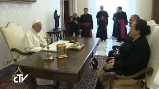 Papa Francesco incontra il Re e la Regina di Tonga
