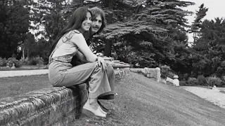 George Harrison - Love Comes to Everyone