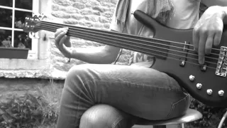 Kate Bush "Wuthering Heights" Bass Cover