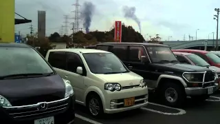 東日本大震災地震発生時映像　イオン多賀城店　Earthquake in Japan