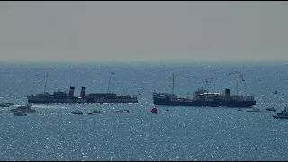 "Waverley" meets "Shieldhall" at the Bournemouth Air Festival - 03/09/2023