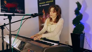 Birdy - Your Arms - Live @ JG Windows