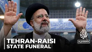Thousands mourn in Tehran: Supreme leader officiating state funeral