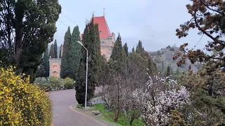 Дворец Гагариной в КРЫМУ. Как выглядит пасмурный день в Крыму. Крымская весна. Поселок Утёс