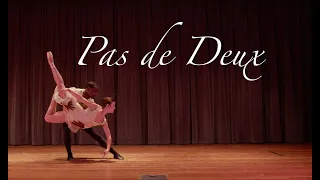 Pas de Deux