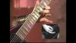 Alexi Laiho teaches the Lead for "Living Dead Beat"