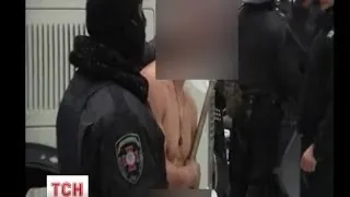 З'явилось відео знущання над активістом беркутом