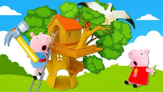 ¡Hay que terminar la casa del árbol urgentemente! Juguetes para niños. Peppa Pig en español.