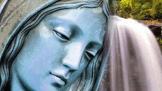 La Vierge Marie fait jaillir l'eau en Inde : Notre Dame de Kuravilangad