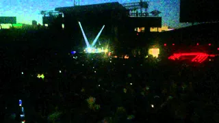 Billy Joel plays "Take me out to the Ball Game". Fenway Park 2015. GoSox Yankees SUCK