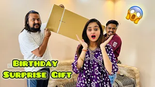 Mama Ko Birthday Celebration me diya bahut Bada Surprise Gift 😱 Bindass Kavya