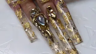 Watch me work : Lovely Mimi Gold Encapsulated Nails 💅