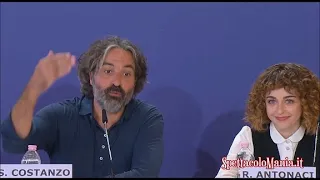 Venezia 80: Saverio Costanzo e Rebecca Antonaci presentano 'Finalmente l'alba'