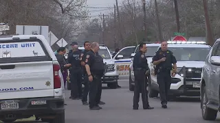 Houston news: Boy home alone shoots, kills suspected burglar