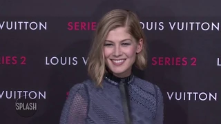 Rosamund Pike liberated by anger | Daily Celebrity News | Splash TV