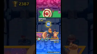 Non-daily clash royale gameplay