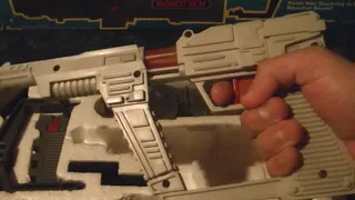 V The Visitors Rifle toys Arco with name Robotech part 2