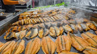 Turkey's most famous street food. The legendary fried fish sandwich "Balik Ekmek"!