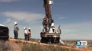 Utah Crew Lights Up Navajo Homes