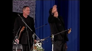 Олег Митяев - "Крепитесь,люди,скоро лето!". Концерт в Екатеринбурге 2005 год.