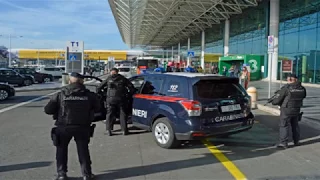 AEROPORTO FIUMICINO CONTROLLI ABUSIVISMO