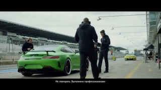 Реклама Mercedes AMG GT R 2017   Льюис Хэмилтон