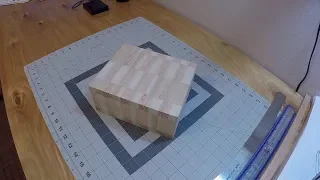 A Simple Scroll Saw Box