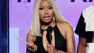 NICKI MINAJ WINS "BEST FEMALE HIP HOP ARTIST" BET AWARDS 2013 WINNERS