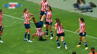 When you think you've seen everything in Mexican Women's Soccer, crazy moments