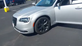 2021 Chrysler 300 S Walk Around